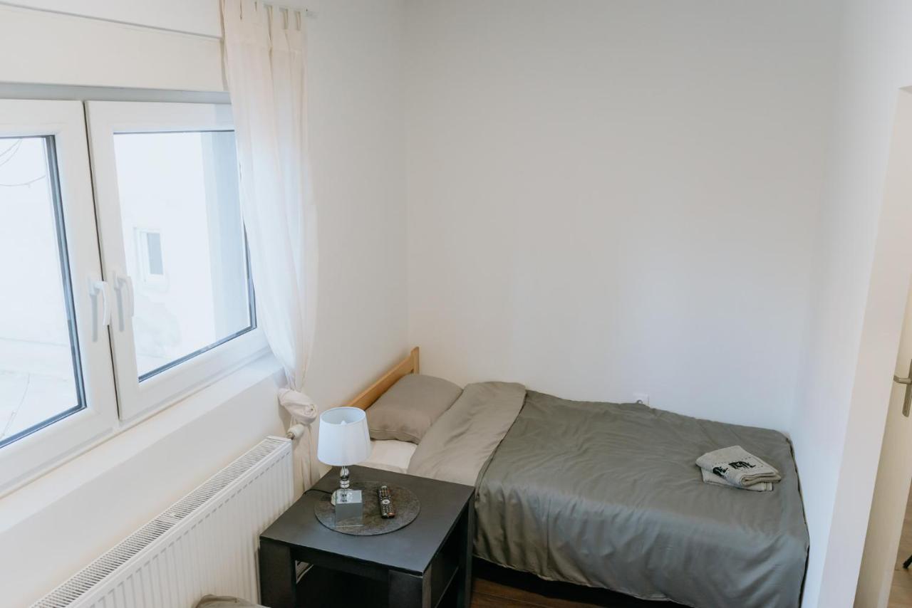 Rent A Room Aleksic Valjevo Eksteriør bilde