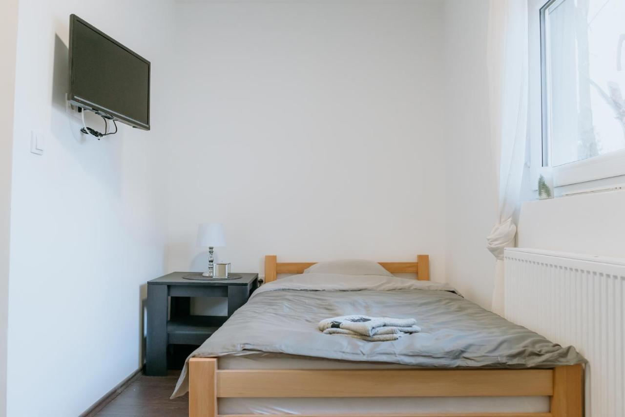 Rent A Room Aleksic Valjevo Eksteriør bilde