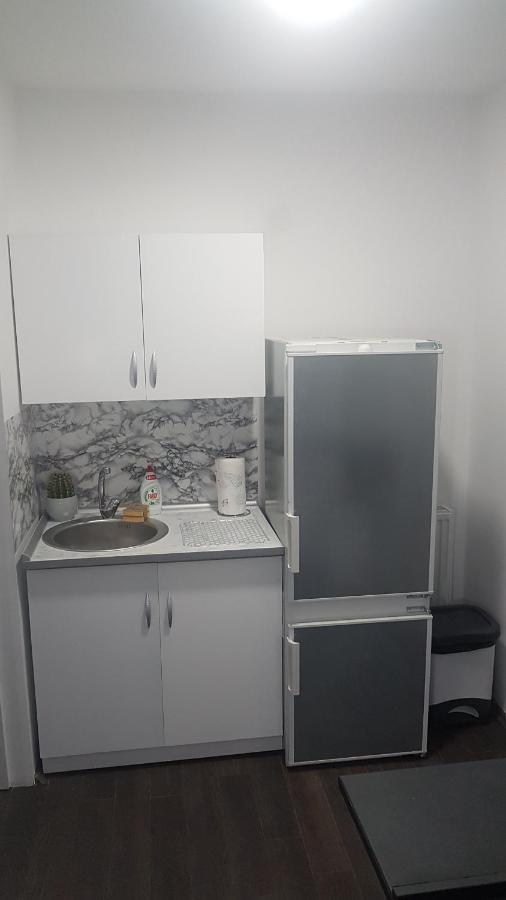 Rent A Room Aleksic Valjevo Eksteriør bilde