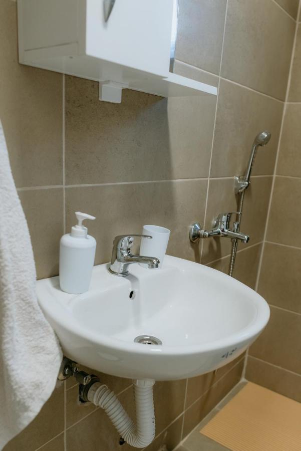 Rent A Room Aleksic Valjevo Eksteriør bilde